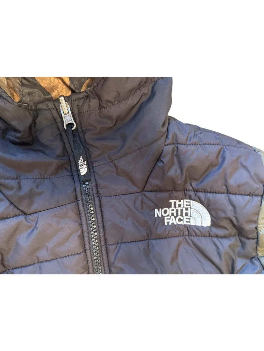 The North Face Reversible Green Camo Hooded Puffer Jacket Coat Youth Boys S 7/8
